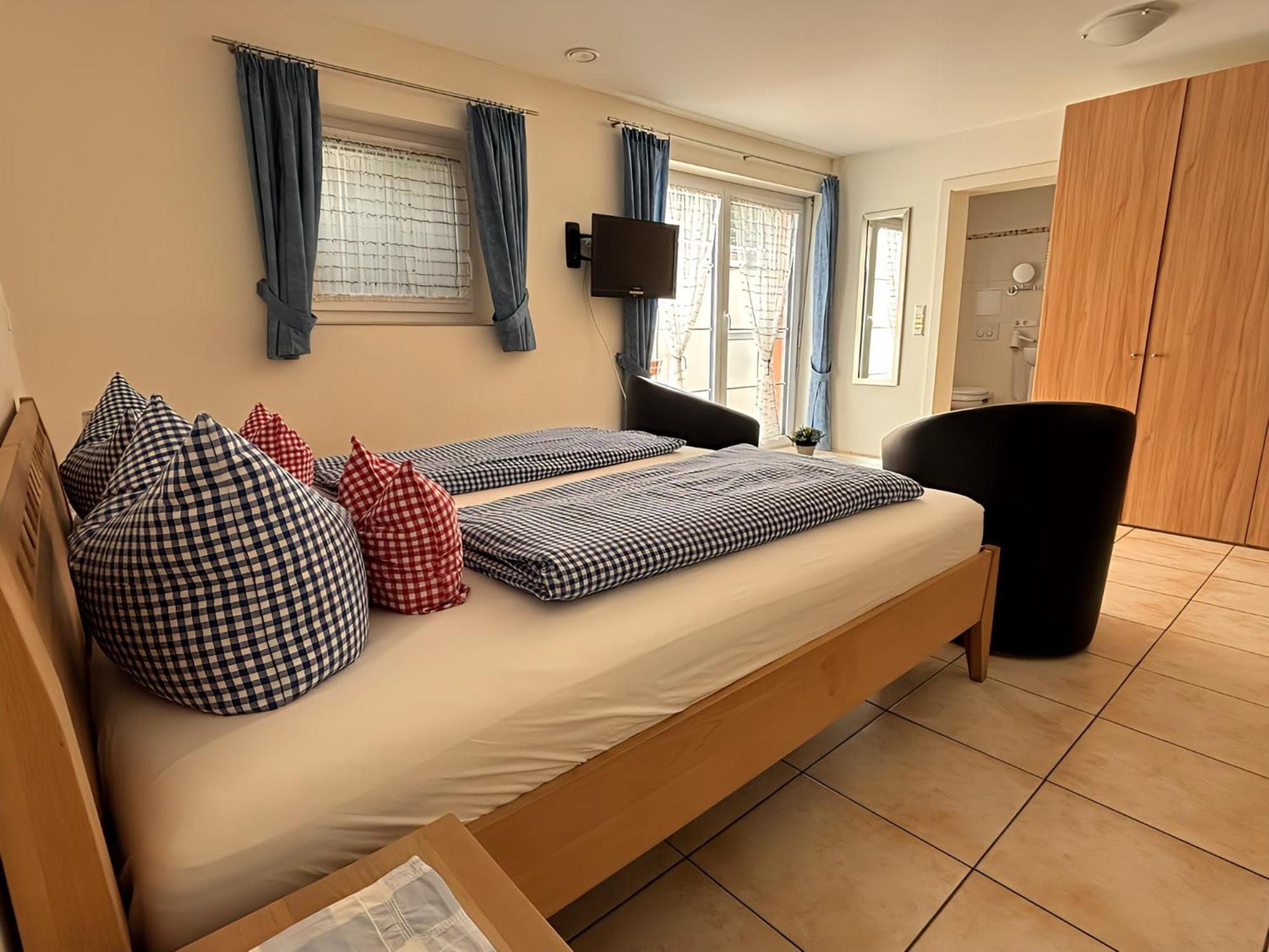 Hotel-Gasthof Adler Λιντάου Δωμάτιο φωτογραφία
