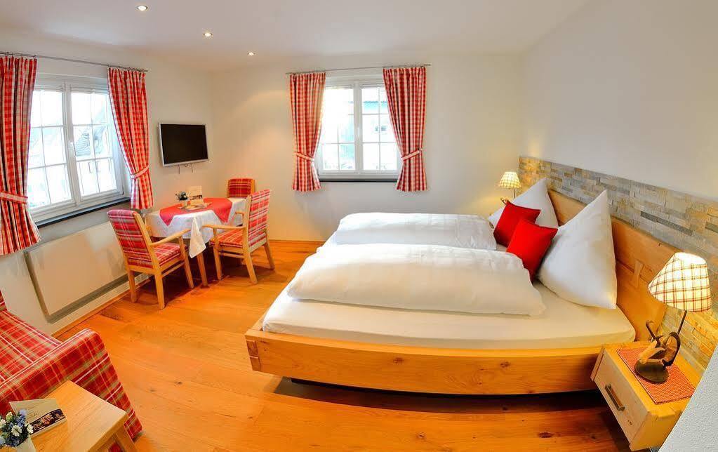 Hotel-Gasthof Adler Λιντάου Εξωτερικό φωτογραφία